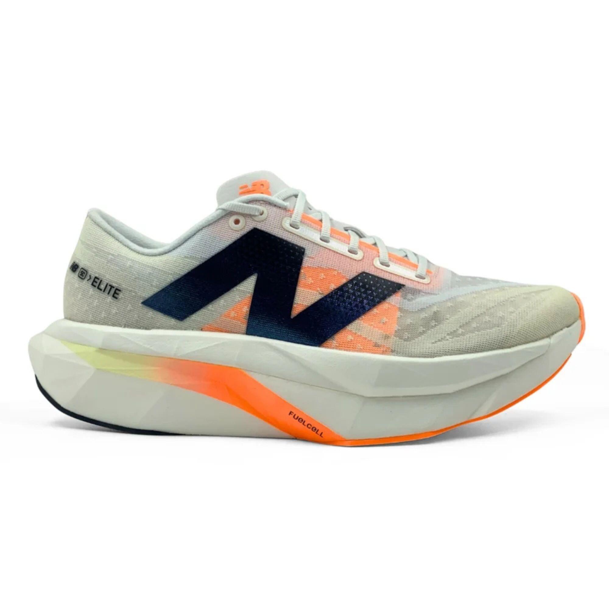 Tênis Feminino de Corrida Supercomp Elite V4 New Balance Bege