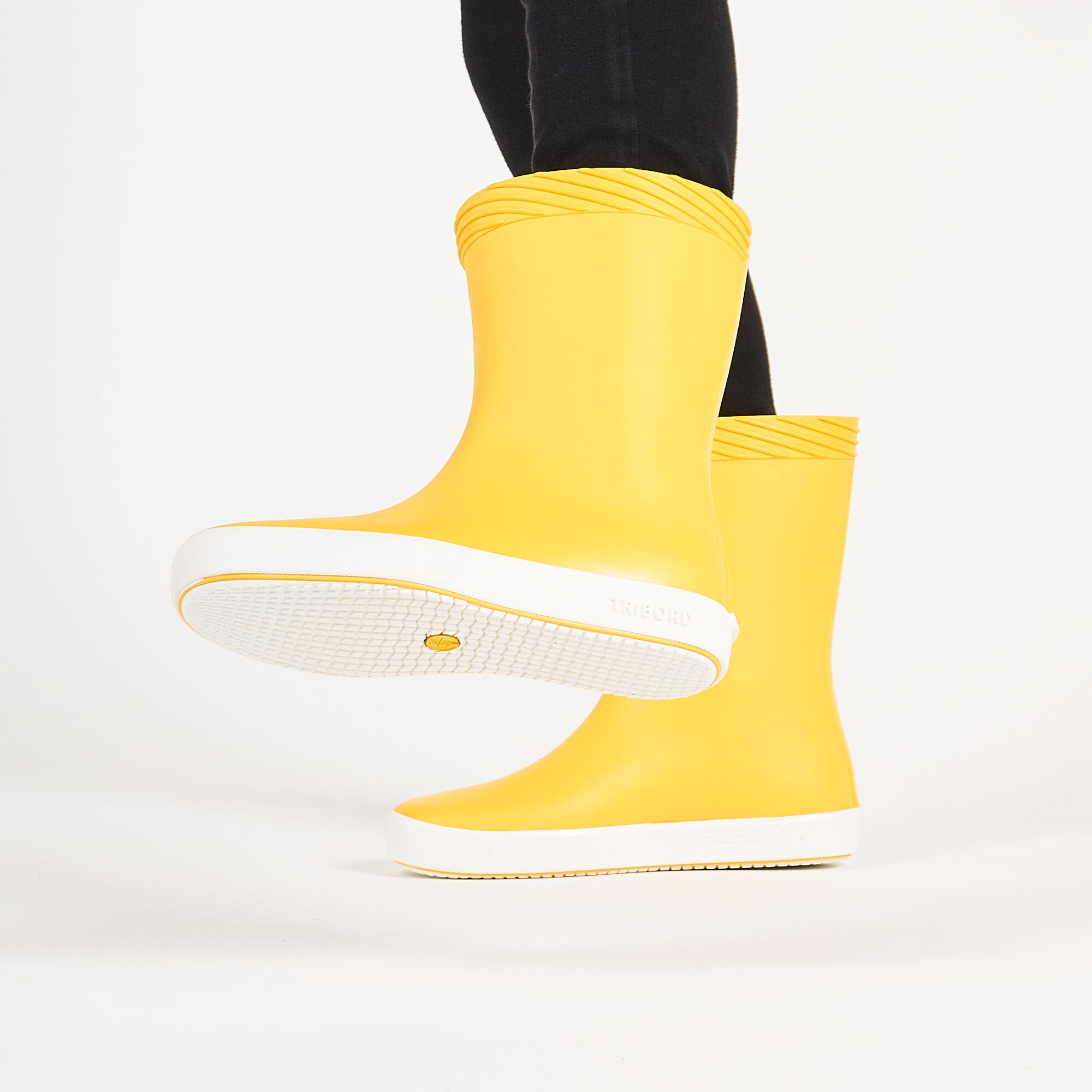 Decathlon | Bota infantil impermeável de chuva 100