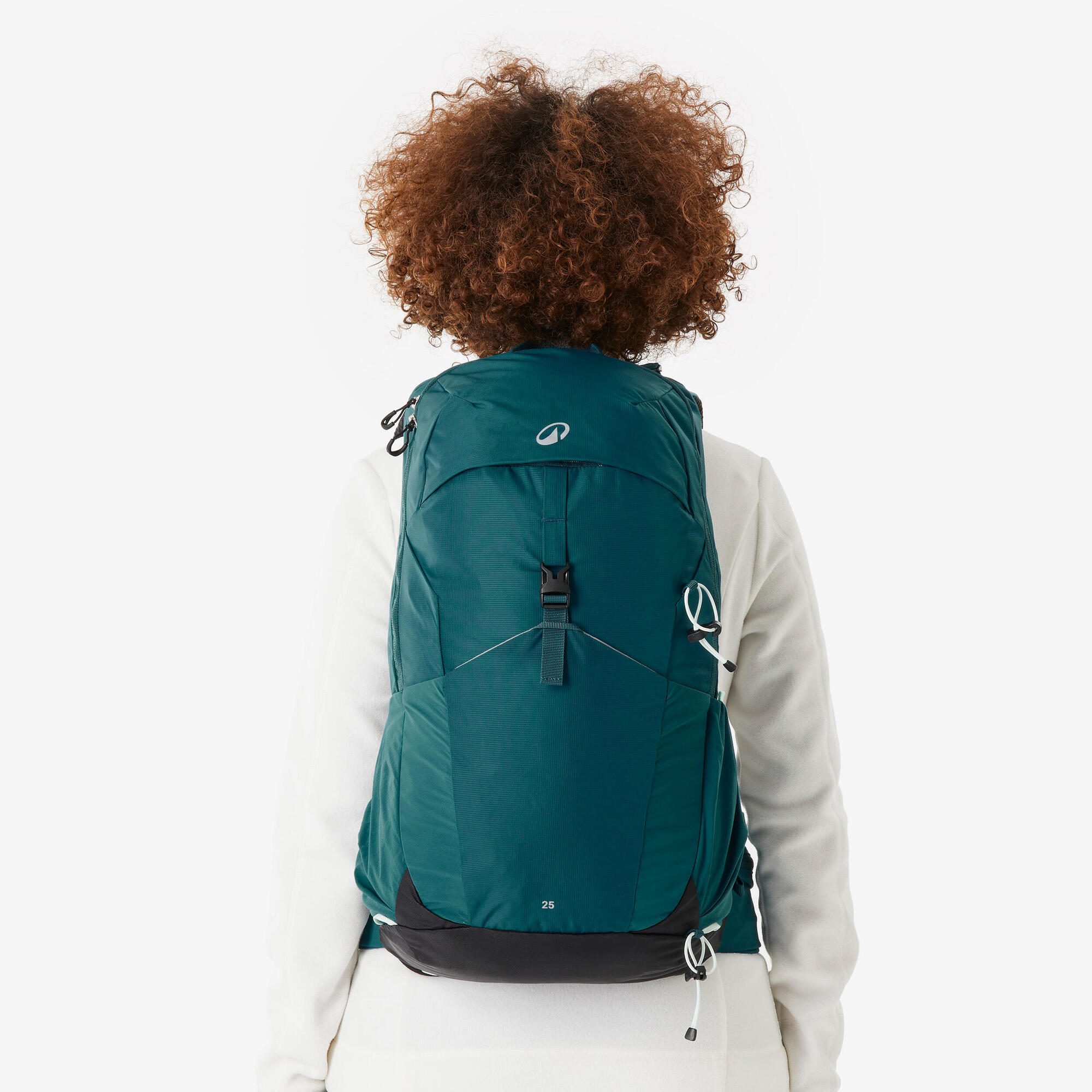 Decathlon | Mochila de Trilha e Trekking 500 25L Quechua Verde
