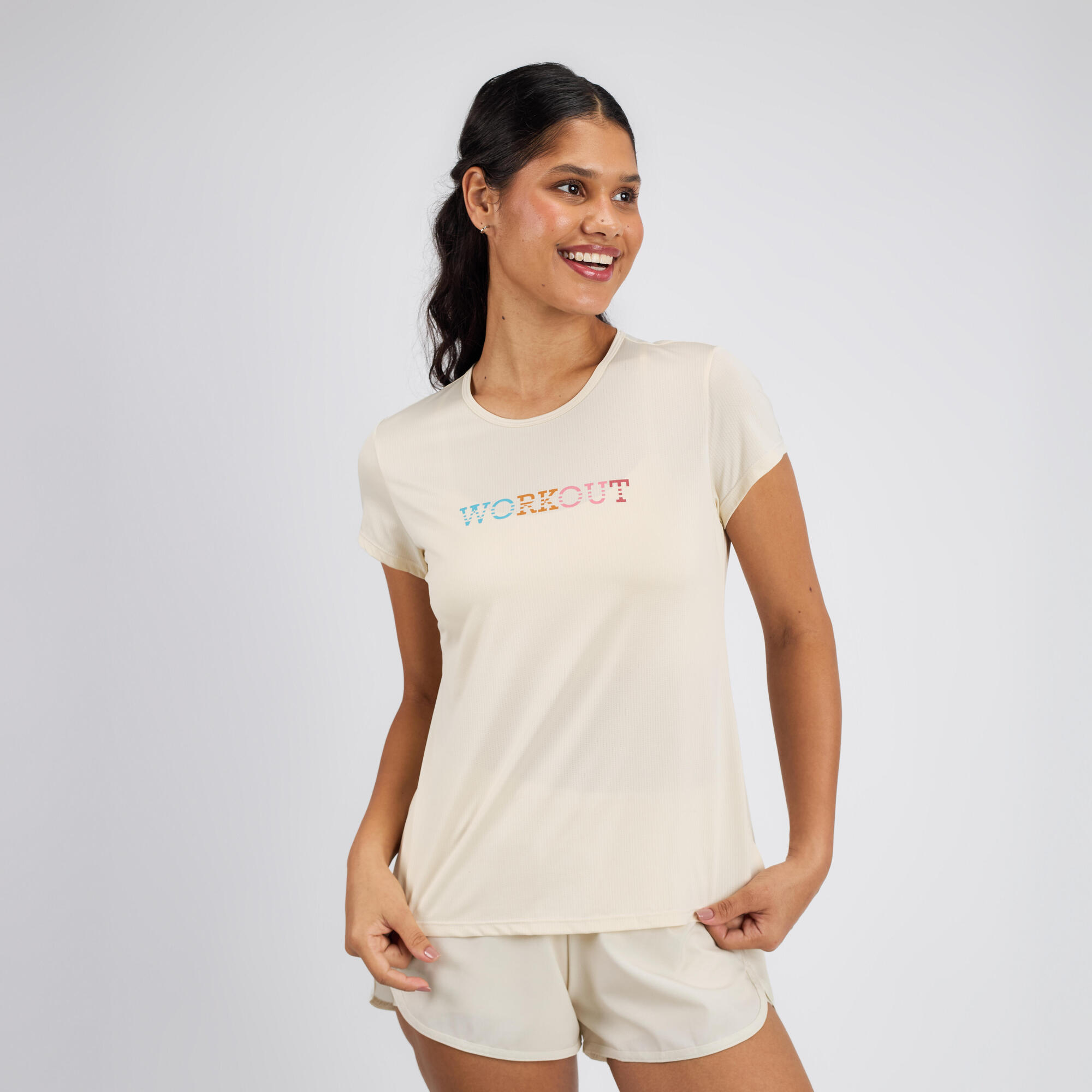 Camiseta Feminina de Treino Essential 120 Begê