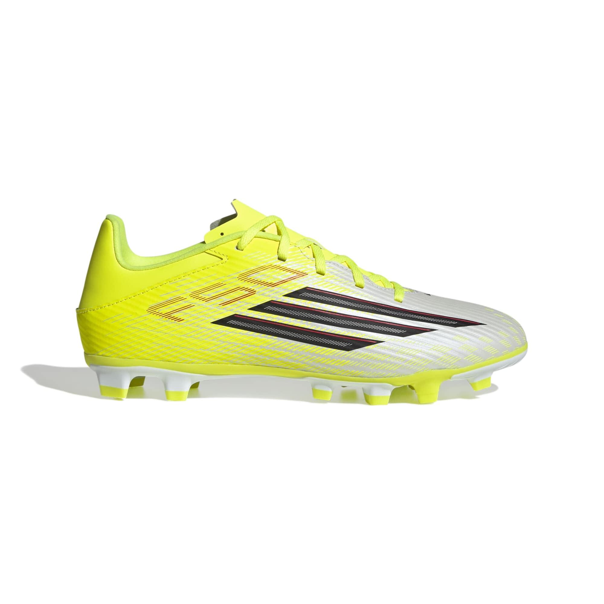 Decathlon | Chuteira Adulto de Futebol F50 Club Adidas Amarela