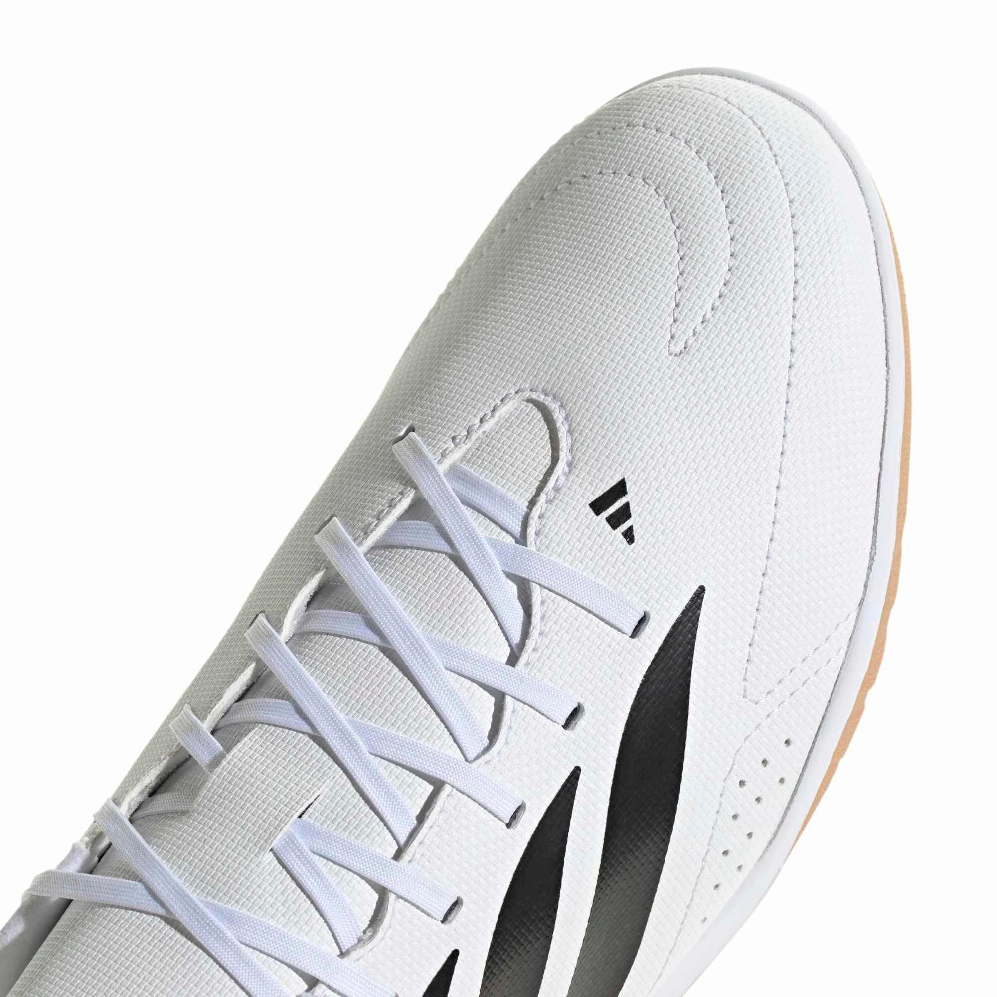 Decathlon | Chuteira Adulta de Futsal Predator Essentials Adidas
