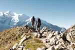 Calca-feminina-de-trekking-Trek-500-cinza-46