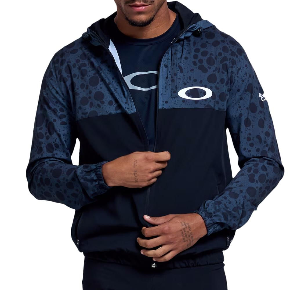 Decathlon | Jaqueta Oakley Blade Print WT23 Masculina Blackout