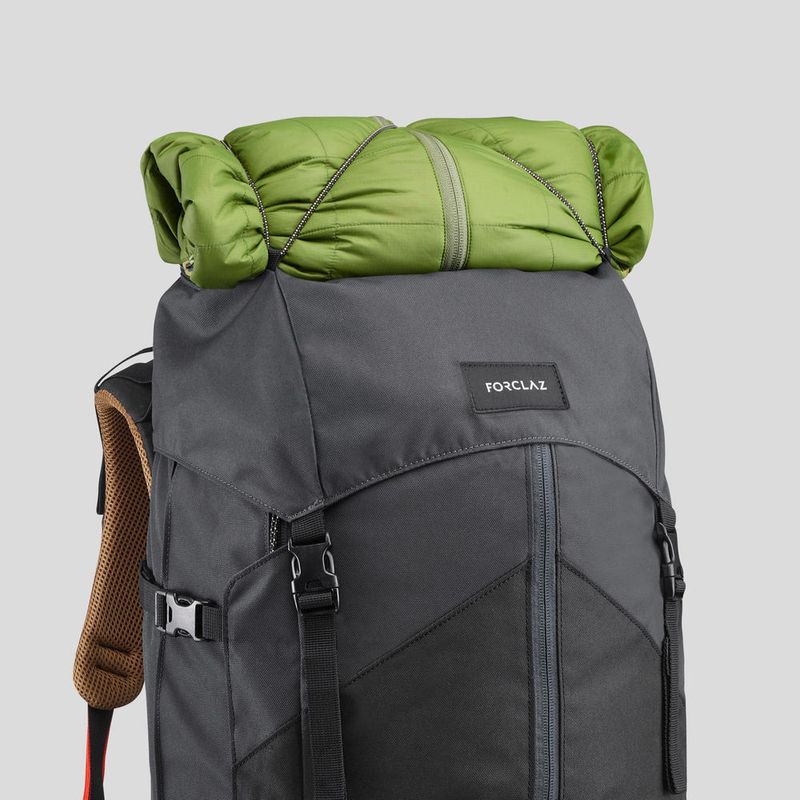 M-bpk-trek-100-easyfit-50l-black-no-siz