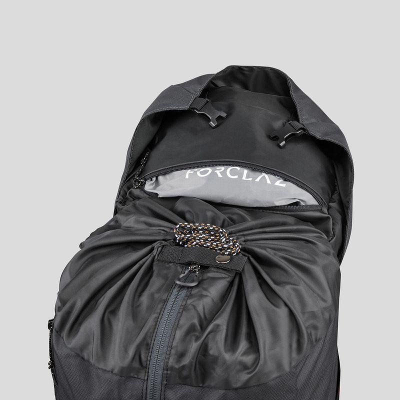 M-bpk-trek-100-easyfit-50l-black-no-siz