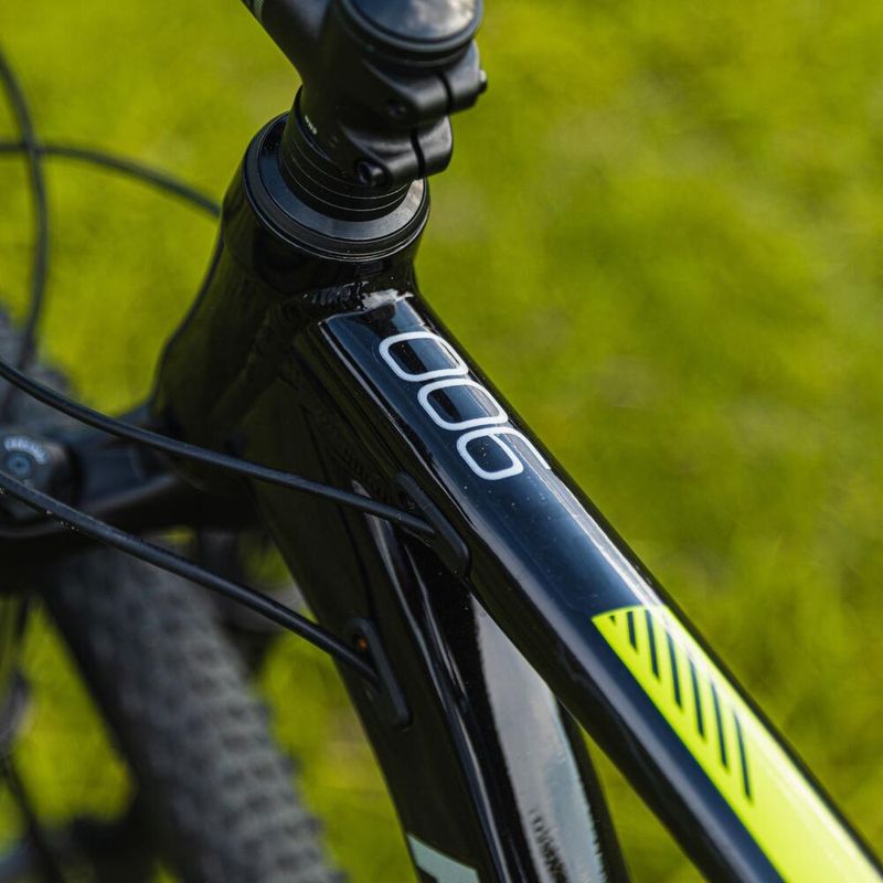Bicicleta-de-MTB-ST900-LTD-Aro-29--Transmissao-Shimano-preto-155